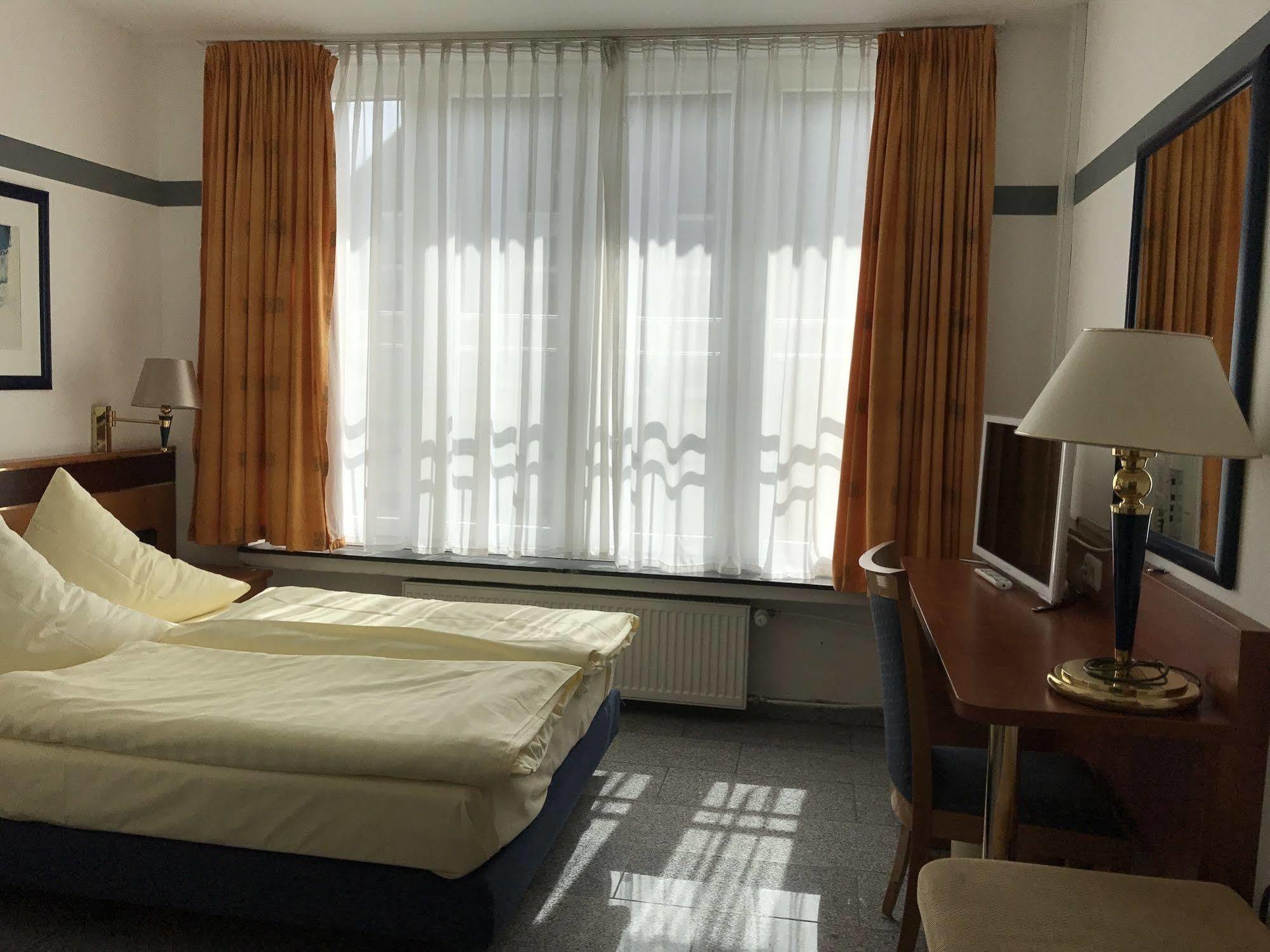 Parkhotel Friedrichstrasse Hotel 3*
